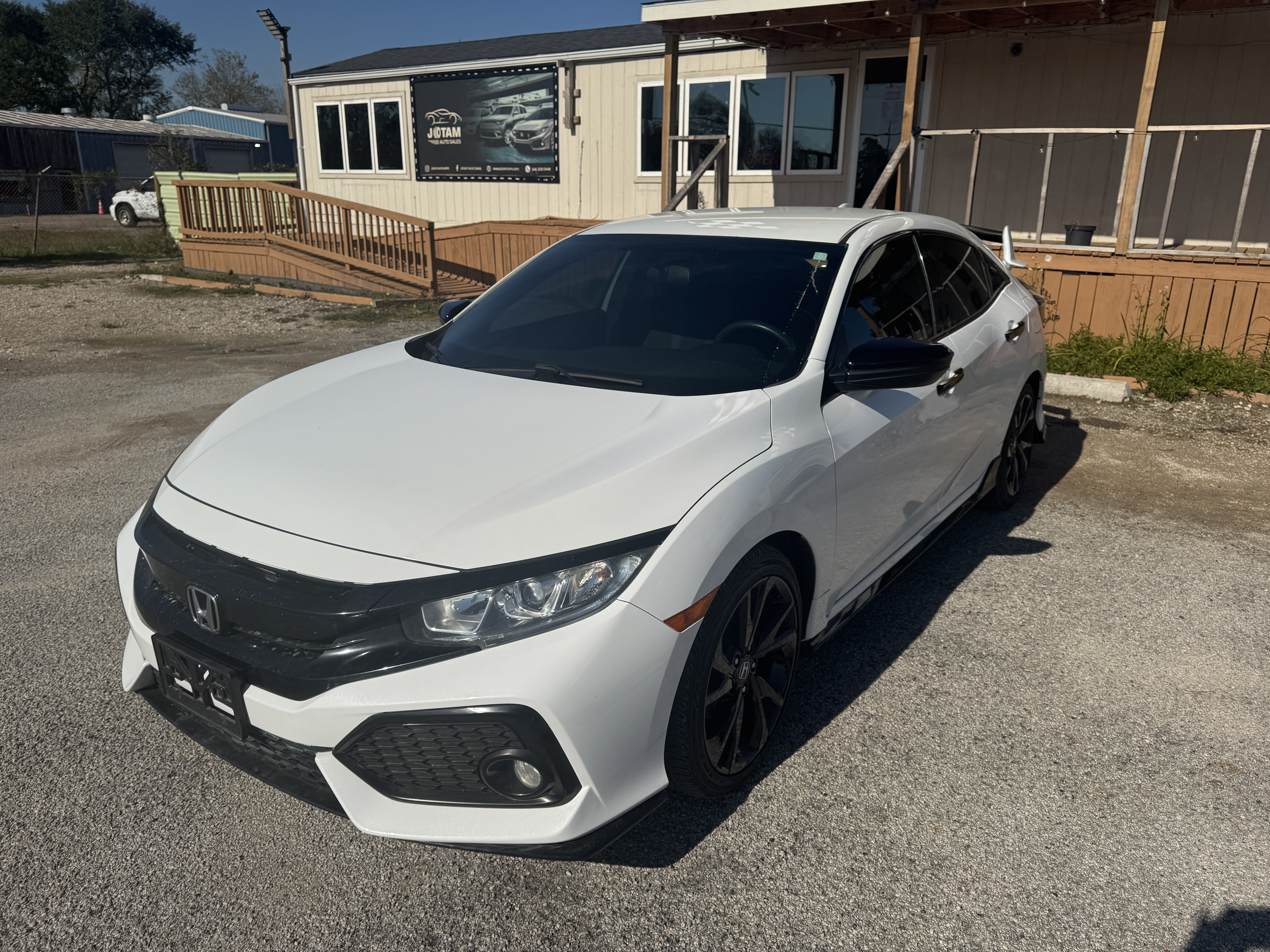 2018 Honda Civic Hatchback Sport's photo