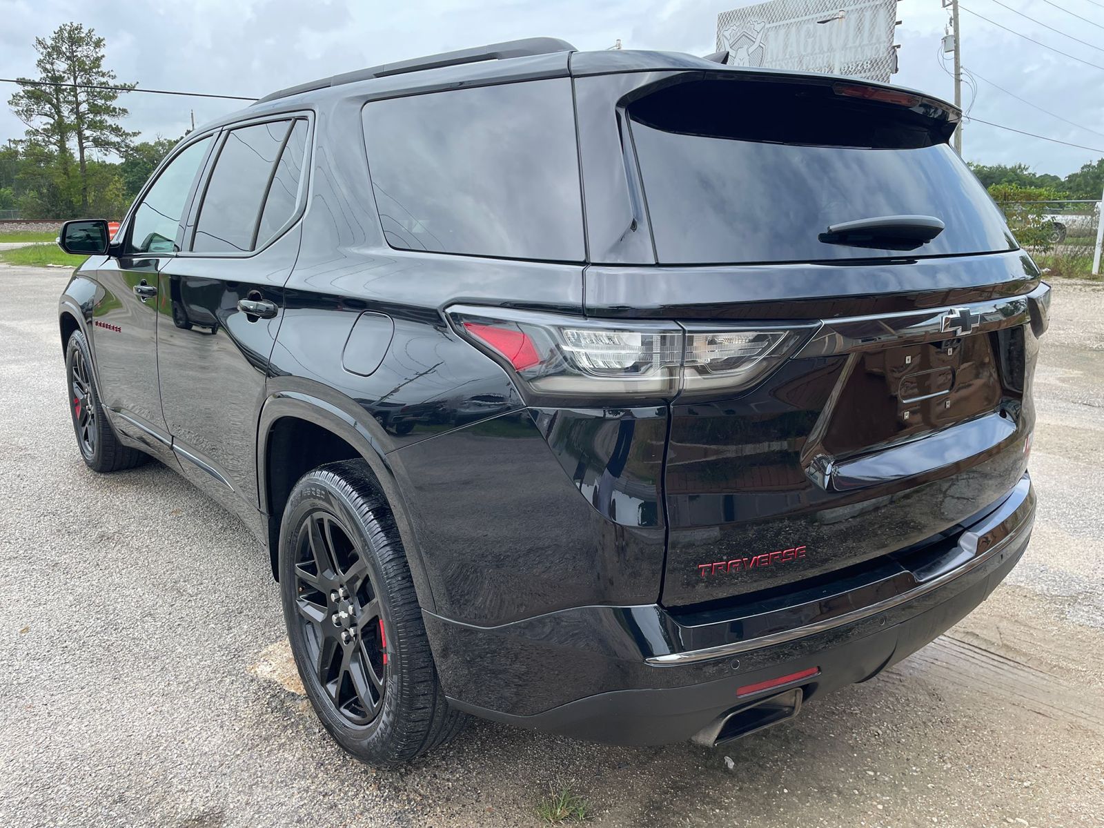 2020 Chevrolet Traverse Premier - Photo 6