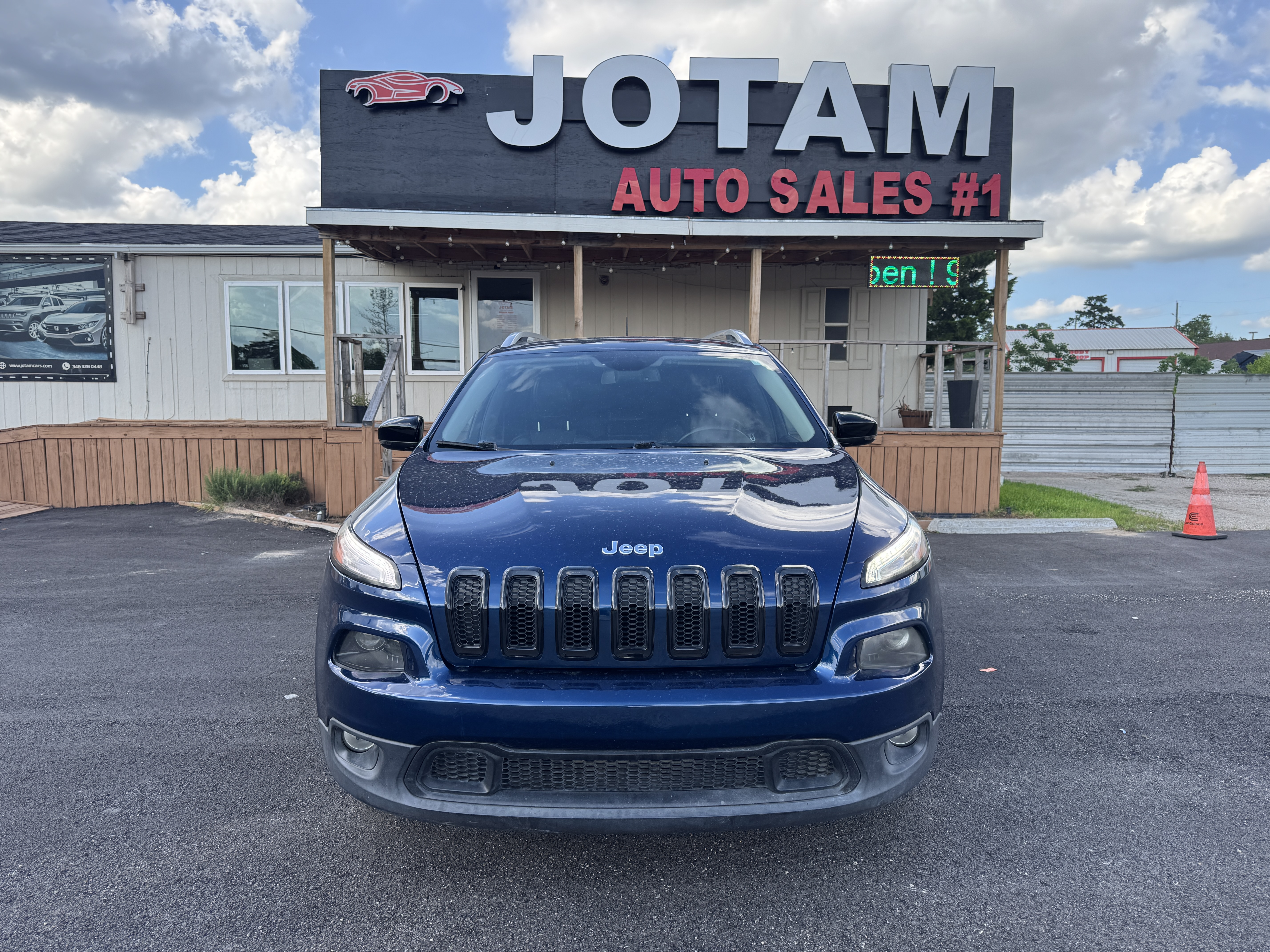 2018 JEEP CHEROKEE